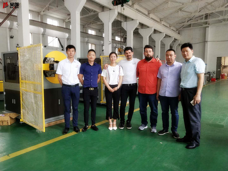 聽說，貝朗數(shù)控彎線機(jī)廠家來了外國客戶參觀？