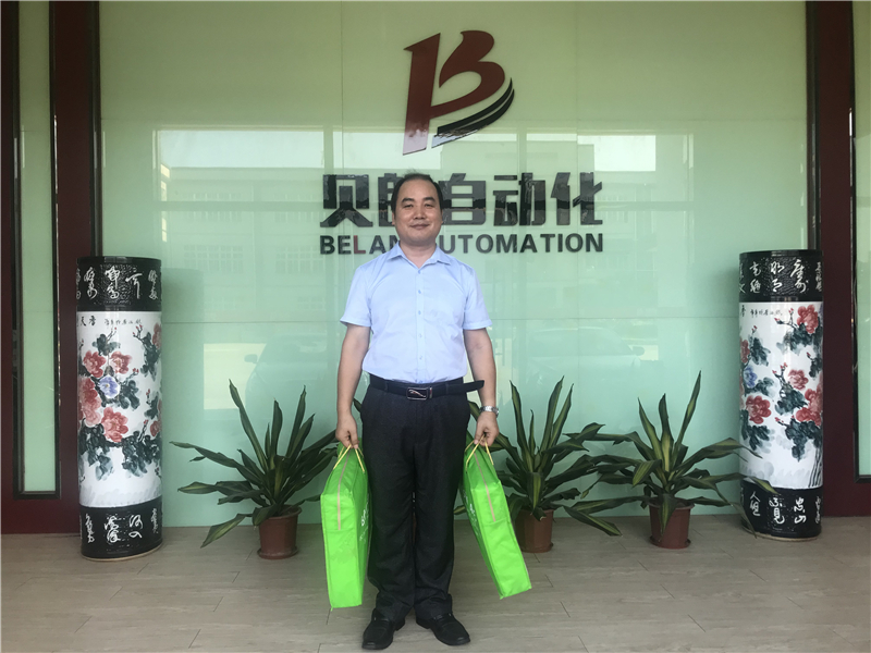 父親節(jié)，貝朗CNC折彎機械廠家是這樣過的