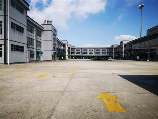 優(yōu) 質(zhì)折彎?rùn)C(jī)廠家，看了貝朗機(jī)械再定